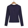 2555-25 Novo Estilo Outono Francês Puro Lustre Gola Redonda Botões Manga Longa Forrado com Lã Quente Slim Camiseta Base
