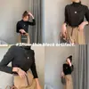 Camisa Básica de Veludo com Gola Meia-alta Feminina Outono e Inverno Nova Grossa Cor Sólida Feminina Slim Fit Versátil Top Roupas Aconchegantes