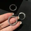 Anillo Brillante de Zirconia para Mujer, Diseño de Nicho, Lujo Ligero, Sensación de Alta Gama, Anillo para Dedo Índice Completamente de Diamante, Extremadamente Hermoso y Exquisito