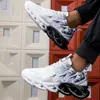 Zapatos Deportivos Casuales de Malla para Hombre y Mujer Talla Grande Tejido de Cable Suela 2026 Nuevos Zapatos de Cemento Frío Ligeros de Moda