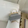 Bolso Pequeño de Moda con Diseño de Nicho para Mujer 2026 Primavera/Verano Nuevo Bolso Cruzado con Cadena Elegante Bolso de Mano Estilo Coreano Bolso con Forma de Concha