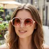 Moda Europeia e Americana 2026 Novos Óculos de Sol Retrô Color Block Tendência Versátil Estilo de Rua Óculos de Sol com Proteção UV para Mulheres
