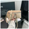 Bolso de Mujer Nuevo de Gran Venta Transfronterizo con Diseño de Nicho, Textura Mate, Bolso Cuadrado Pequeño, Bolso de Hombro Simple y de Moda Tendencia