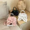 Bolsa Concha com Laço de Bolinhas Fresca e Doce, Design de Nicho, Bolsa de Mão Transversal, Bolsa Leve para Meninas para Saídas Diárias