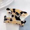 YHJ presilha de acetato feminina presilha fofa Coreia do Sul simples para todas as ocasiões presilha de temperamento presilha de tubarão média com estampa de leopardo retrô