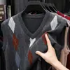 Novo colete masculino de lã, outono e inverno, casual de corte solto, em estoque, pulôver de mistura, adequado para pais de meia-idade, camisa base atacado