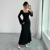 Vestido de Estilo Nuevo Cuadrado para Dama con Contraste, Adelgazante y Elegante, Europeo y Americano, Transfronterizo de Amazon 2025