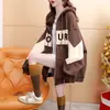 Chaqueta de Béisbol con Forro de Algodón, Costuras Selladas, Capucha Completa, Algodón de Seda de Leche, Imagen Oficial, Compuesto de Otoño, Color Café