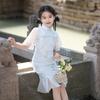Ropa Ligera de Verano Nueva para Niñas, Nuevo Vestido Cheongsam Ajustado para Niños Primavera y Verano 2026, Vestido de Cola de Pez de Princesa