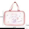 Bolsa de Cosméticos Nueva de Alta Calidad 2025 PVC Impermeable Dibujos Animados Anime Bolsa de Almacenamiento Bolso de Mano Portátil para Mujer para Salir