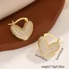 Aretes de Corazón Completamente Incrustados de Diamantes Estilo Lujo Ligero Francés Oro y Plata Dos Tonos Zirconia Incrustada Pendientes en Forma de Corazón Pendientes Simples Versátiles para Mujer