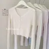 Cárdigan Protector Solar de Punto Suave de Seda Helada con Cuello en V para Mujer, Delgado Color Borgoña Botón de Perla Ropa Exterior Corta Chic