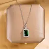 Colar de Zircônia Exquisita Micro-incrustada Versátil de Luxo Leve Europeu e Americano para Mulheres Corrente de Clavícula Simples Tendência Ins Celebridade da Internet Acessórios