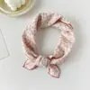 Lenço Quadrado Pequeno 58 Algodão Puro Azul Paisley Lenço de Seda Versátil Estampa Floral Lenço Fino para Pescoço Lenço para Mulheres Atacado