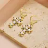 Pendientes de aleación nuevos con patrón de cruz y perlas, transfronterizos europeos y americanos, diseño de lujo ligero de alta gama, pendientes para mujer, joyería