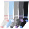Meias de badminton para mulheres, comprimento até a panturrilha, adequadas para fitness, corrida, com sola espessa, acolchoada e antiderrapante, ideais para pular corda, tênis e outros esportes profissionais.