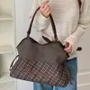 Bolso Tote de Patchwork a Cuadros con Parches de Gamuza Estilo Coreano de Nicho para Mujer 2026 Otoño/Invierno Nuevo Color Block Letras Bolso de Hombro Único
