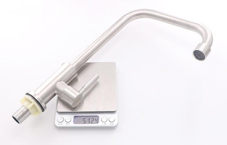 3955560330_1831566324