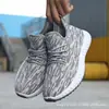 Zapatos Deportivos de Moda Primavera y Otoño 2024 Zapatos Casuales para Correr para Hombre Zapatos para Hombre Venta al por Mayor Zapatos para Hombre de Comercio Exterior Zapatos Yeezy Zapatos para Hombre