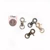 Venta al por mayor de fábrica colgante galvanizado accesorios de herrajes para bolsos de mujer hebilla de gancho hebilla para equipaje hebilla de placa pequeña de metal hebilla para perro hebilla para llavero hebilla de gancho