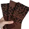 Colección nueva otoño/invierno transfronteriza: calcetines de moda hasta la pantorrilla con estampado de leopardo y color café en una paleta de colores Maillard, moda estilo coreano