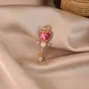 Retro Elegante Francés, Moderno Broche Mariposa de Diamantes Rojos, Ropa de Alta Gama, Accesorios para Abrigos, Broche Corsage