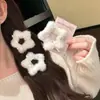 Pinza Bb de Alto Valor Estético con Estilo Puro y Deseable, Pinza para el Cabello de Felpa con Forma de Copo de Nieve y Corazón, Pinza para el Cabello de Lazo Versátil con Atmósfera Suave de Otoño e Invierno
