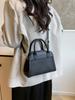 Bolso Tote Nicho Fresco Primavera 2025 Nueva Moda Bolso Bandolera de Hombro Único para Mujeres Bolso Cuadrado Pequeño Cool de Alta Gama para Mujeres