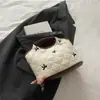 Bolso Bordado con Lazo Nuevo Otoño 2025 Gran Capacidad Bolsa de Cosméticos Almacenamiento Neceser Bolsa Casual Bolso de Mujer