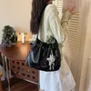 Bolsas de Mano Pequeñas Populares de Moda para Mujer 2026 Nuevo Bolso Cruzado Exquisito Versátil Bolso de Hombro Tipo Cubo Simple a la Moda