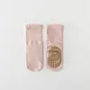 Calcetines Finos de Algodón para Andadores de Bebé con Calcetines Antideslizantes de Gel para Niños y Niñas Calcetines de Malla de Media Pantorrilla para Niños Calcetines para el Piso de Bebé