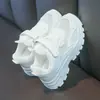 Tenis blancos para niña, zapatillas deportivas blancas para niño, nueva colección de otoño, tenis de malla transpirable, zapatos escolares de rendimiento para niño