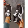 Nuevo modelo de zapatillas de estudiante de cintura fina para mujer, de suela gruesa, transpirables, para primavera y verano, zapatillas de papá de moda 2025 para mujer