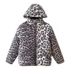 Atacado Fabricante de Roupas Femininas 2025 Novo Moda Estilo Europeu e Americano Jaqueta de Algodão Espessa com Capuz Removível Estampa de Leopardo Zíper