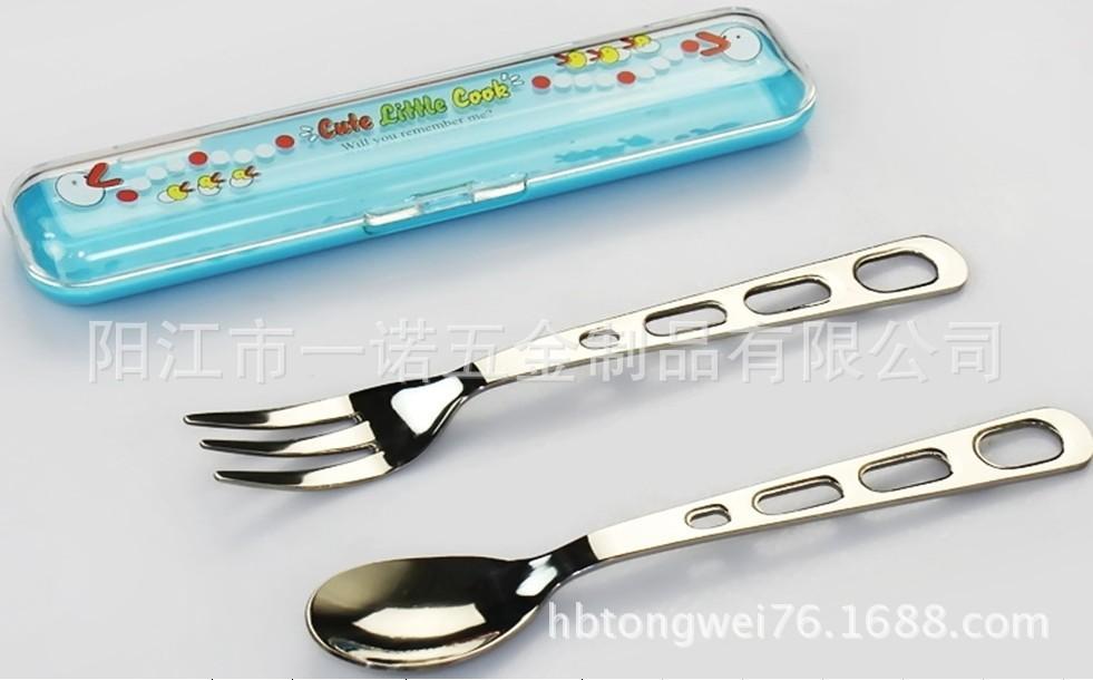 儿童餐具盒20131016213557
