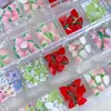 Decorações para Unhas Conjunto de 12 Compartimentos com Formatos Realistas de Frutas e Corações, Decorações Populares de Morango com Gradiente Dopamina para Unhas de Primavera/Verão