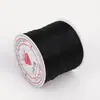 Fio para ensartar miçangas é prático e fácil de usar para trabalhos manuais com miçangas