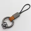 2026 Novo Modelo Pingente Chaveiro de Couro para Carro Lanyard Simples de Chave de Alta Qualidade Pequenos Acessórios de Presente Atacado