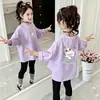 Camiseta de Manga Larga 100% Algodón para Niña Otoño 2026 Nuevo Estilo Coreano Talla Mediana a Grande Versátil para Niños Top de Cuello Redondo Estilo Primavera y Otoño