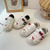 Tenis de Velcro para Niña KT Cat de Lunares, Nueva Colección Otoño, Lindos Zapatos Deportivos de Dibujos Animados, Suela Suave, Antideslizantes para Niños