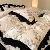 Funda de Cama Gruesa Cálida Invierno Estilo Retro Francés Leche Polar Juego de Cuatro Piezas Polar Coral Polar Añadido Funda Nórdica Ropa de Cama