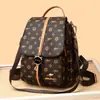 [Venta al por mayor del fabricante] Mochila para mujer de nuevo estilo, Mochila pequeña de moda multiusos estilo coreano, Bolso de hombro simple y versátil