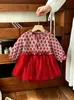 Mameluco de bebé con retazos de malla de fresa, vestido rojo de primer mes para niñas con mangas largas y bordes rizados
