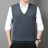 Colete de Tricô Estilo Novo de Inverno Quente Confortável Xale Casual Versátil Masculino Cor Sólida Camada Base de Tricô