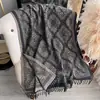 Xale retro estilo étnico com estampa paisley, espessado e quente para outono e inverno, capa moderna para viagens em Xinjiang