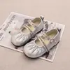 Sapatos Mary Jane de Couro Estilo Retrô para Meninas 2026 Novidades Primavera/Verão Moda Infantil Bico Redondo Baixo Versátil Sapatos de Princesa