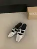 Primer Encuentro con las Zapatillas de Media Pantufla Mary Jane Retro de Nicho para Mujer, Nuevas para Primavera/Verano 2026, con Aumento Oculto de Altura y Punta Cuadrada, Estilo Fácil de Usar