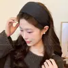 Diadema de estilo coreano, ligera, ancha, de color liso para mujer, que ofrece un look sofisticado y elegante, con un diseño que realza la altura en la coronilla, presentando un estilo retro, chic y moderno