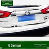 Adequado para 16 Modificações Qashqai, Decoração do Acabamento da Porta Traseira, Acessórios de Modificação Exterior em Aço Inoxidável