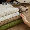 Suministro Especial Transfronterizo Estilo Retro Cojín de Sofá Medio Terciopelo 2026 Nuevo Estilo Forma Irregular de Una Pieza Tela para Funda de Sofá Cojín de Asiento Otoño e Invierno
